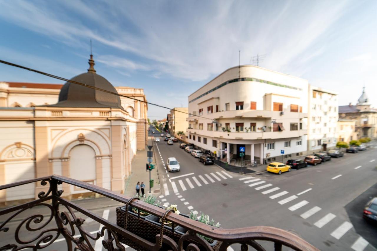 Picasso Boutique Hotel Arad Dış mekan fotoğraf
