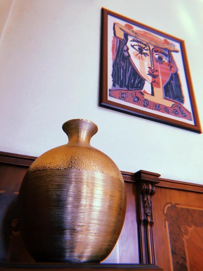 Picasso Boutique Hotel Arad Dış mekan fotoğraf